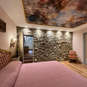 - The House With Well And The Frescos Palace Cortona
